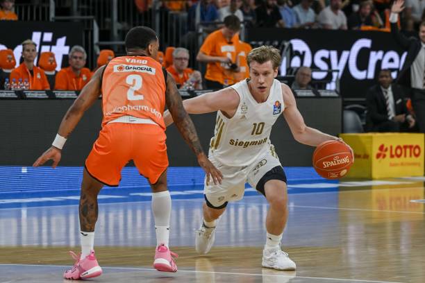 是39岁的 是39岁的